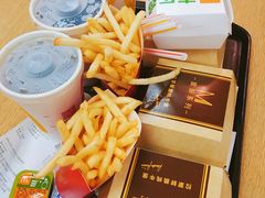 -麦当劳(新城市广场店)