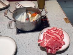 -钱小奴创意自助餐厅·山野黑猪肉畅吃(苏州昆山招商花园城店)