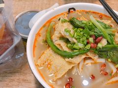 -螺小胖柳州螺蛳粉(钟楼总店)