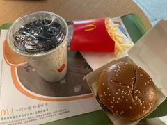 -麦当劳(新王府井店)