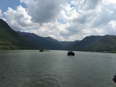 -严子陵钓台(富春江小三峡)