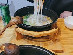 -勺子米线·云南传统小吃市集(四方街店)