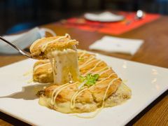 爆浆金枪鱼披萨-造精酿餐厅