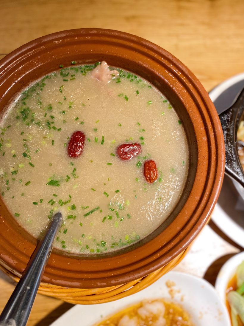 【鼠好运】寒冷的冬天,最适合来一锅热乎乎的鸡汤了!