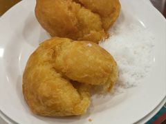 奶油炸糕-聚德华天护国寺小吃(甜水园店)