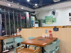 -老何家后安粉·糟粕醋海鲜火锅(三亚湾椰梦长廊店)