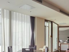 -静之湖湖畔餐厅