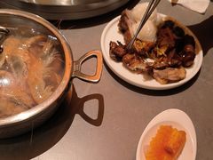 -黑金·寻焰自助百汇·烤肉·火锅(中街店)