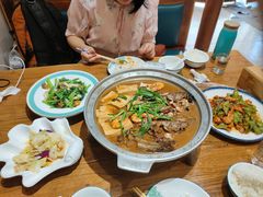 -东来菜馆•手抓海鲜家常菜•海鲜锅贴(鸽子窝店)