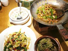-费大厨辣椒炒肉(万家丽一店)