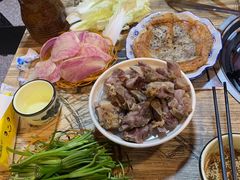 -香香腊排骨.野生菌火塘总店(束河店)