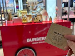 -BURBERRY(上海港汇恒隆广场店)