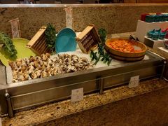 -华邑酒店·鲜艳全日自助餐厅