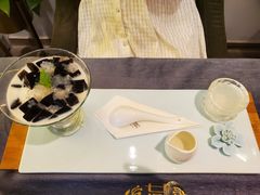 黑钻牛奶燕窝-燕庭·纯燕窝·甜品下午茶(日月光店)