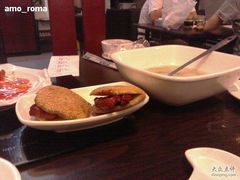 光饼夹肉-味中味(东街店)