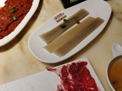 头牌鲜切黄牛肉-东道煮牛肉火锅(东盛大街店)
