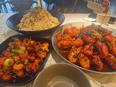 -巴厘龙虾·榜首油焖大虾(音乐学院·沿江酒馆店)