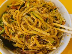 -嗨皮儿·现蒸面皮(抄纸巷店)