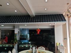 -鹏城人家海鲜酒家·23年老字号(较场尾店)