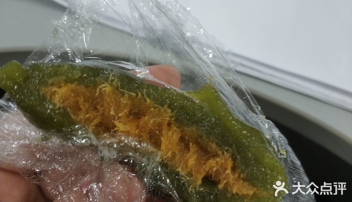 苏州的特色小吃零食✧*。٩(ˊωˋ*)و✧*