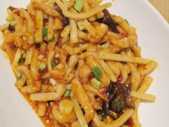 -渝信川菜 · 川味家常菜(财富购物中心店)