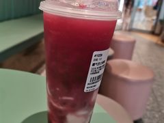 -奈雪的茶(百盛店)