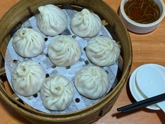 蟹粉鲜肉小笼8只-莱莱小笼·乔艾