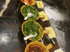 -乌兰湖畔草坪轻奢营地