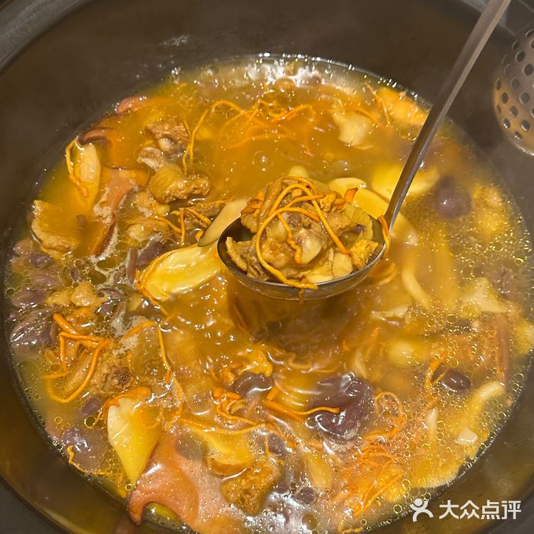 本地人都推荐的菌子火锅一定要来试试！