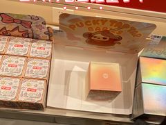 -泡泡玛特POPMART(上海环球港店)