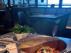 -左庭右院鲜牛肉火锅(浦江欢乐颂店)