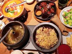 -云海肴·汽锅鸡·云南菜(天山百盛优客店)