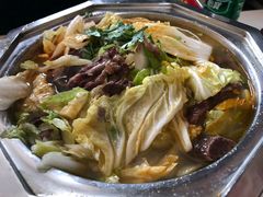 -闫家驴肉老店(华电一校店)