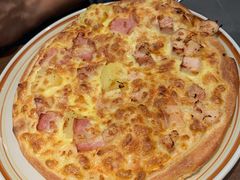 培根鸡肉双拼披萨-萨莉亚意式餐厅(杭州滨江天街店)