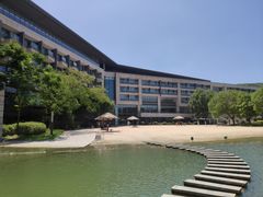 -上海佘山世茂艾美酒店