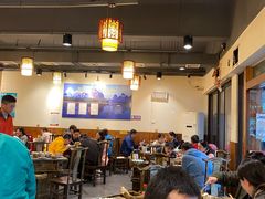 大堂-肖肖酸萝卜鱼火锅(总店)