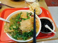 -螺小胖柳州螺蛳粉(钟楼总店)