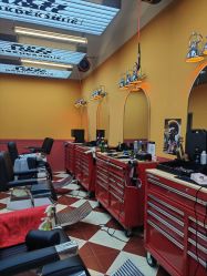 -Devilhands Barbershop男士理容店