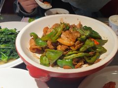 -吴越荣记苏州菜·松鼠桂鱼100%活鱼现做(斜塘老街店)