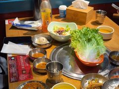 -老炉家木炭烤肉(长江国际店)