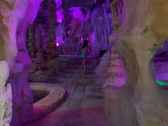 -泉城欧乐堡戏水湾艺术养生温泉