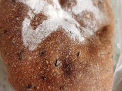 黑米芋泥软欧面包-多乐之日(田林东路店)