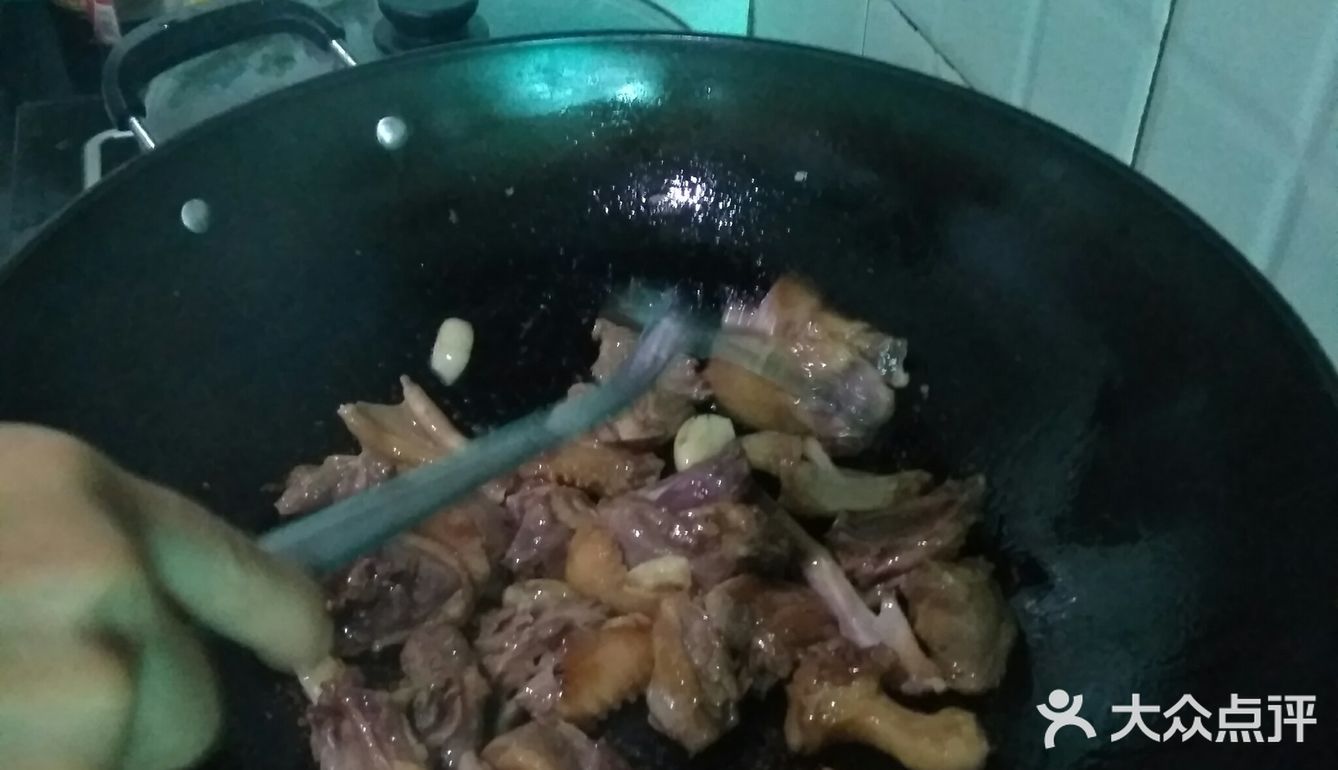 非常美味下饭的家常菜之豆瓣酱焖鸭