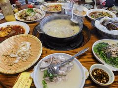 -侠成水上农庄(工业大道店)