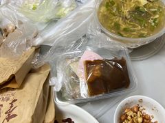 -李连贵酒家熏肉大饼(昆明街店)