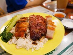 三宝饭-小龍鳳餐室(番禺路店)