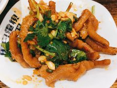 卤鸡爪-黑白电视长沙小吃(悦汇城店)