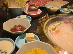 -熊喵来了火锅(长安万达第94分店)