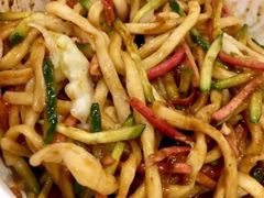 -黑八私房老北京炸酱面