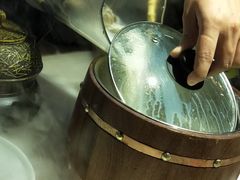 -佬麻雀·剁椒鱼头(京基KK One店)